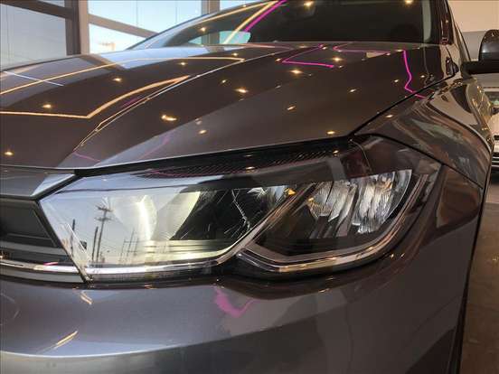 VOLKSWAGEN-POLO-2025