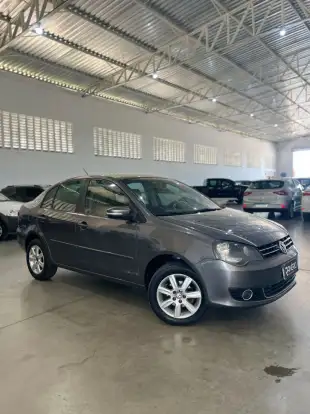 VOLKSWAGEN-POLO SEDAN-1.6 MI 8V FLEX 4P MANUAL VOLKSWAGEN-POLO SEDAN-2012