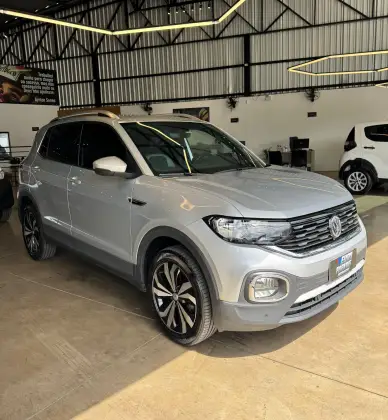 VOLKSWAGEN T-CROSS 1.4 250 TSI TOTAL FLEX HIGHLINE AUTOMÁTICO
