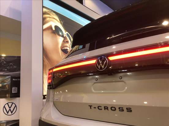 VOLKSWAGEN-T-CROSS-2026