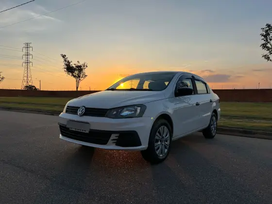 VOLKSWAGEN VOYAGE 1.6 MSI TOTALFLEX TRENDLINE 4P MANUAL VOLKSWAGEN VOYAGE 1.6 MSI TOTALFLEX TRENDLINE 4P MANUAL