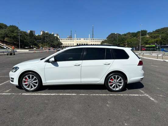 VOLKSWAGEN-GOLF-1.4 TSI VARIANT COMFORTLINE 16V GASOLINA 4P AUTOMÁTICO VOLKSWAGEN-GOLF-2015