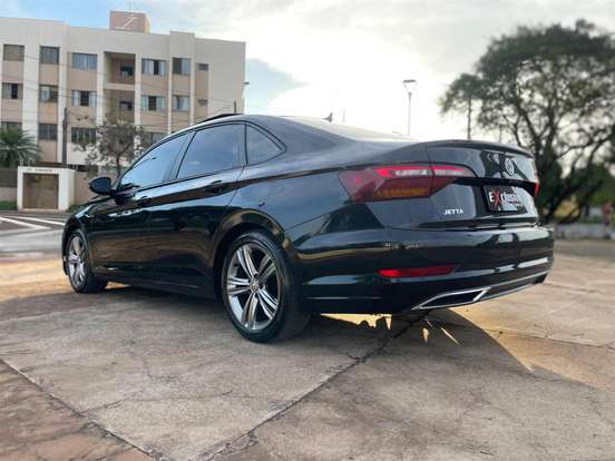 VOLKSWAGEN-JETTA-1.4 250 TSI TOTAL FLEX R-LINE TIPTRONIC VOLKSWAGEN-JETTA-2019
