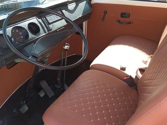 VOLKSWAGEN-KOMBI-1.6 STD 8V GASOLINA 3P MANUAL VOLKSWAGEN-KOMBI-1982
