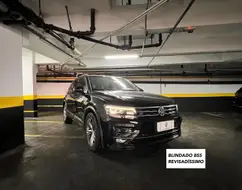 VOLKSWAGEN TIGUAN 2.0 350 TSI GASOLINA ALLSPACE R-LINE 4MOTION DSG VOLKSWAGEN TIGUAN 2.0 350 TSI GASOLINA ALLSPACE R-LINE 4MOTION DSG
