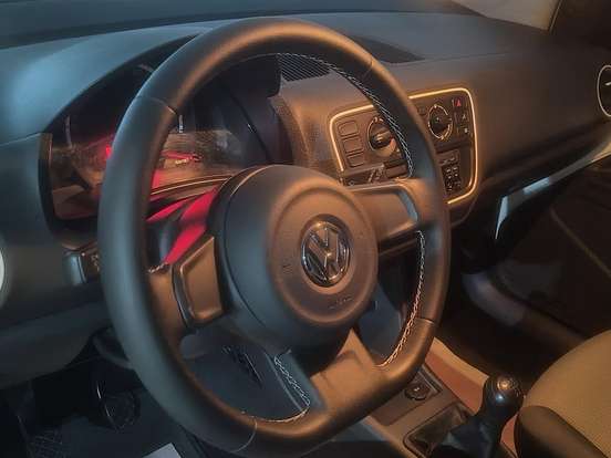 VOLKSWAGEN-UP-1.0 MPI TAKE UP 12V FLEX 4P MANUAL VOLKSWAGEN-UP-2016