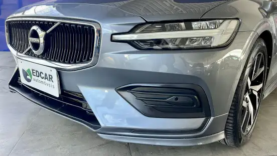 VOLVO-V60-2.0 T5 GASOLINA MOMENTUM GEARTRONIC VOLVO-V60-2018