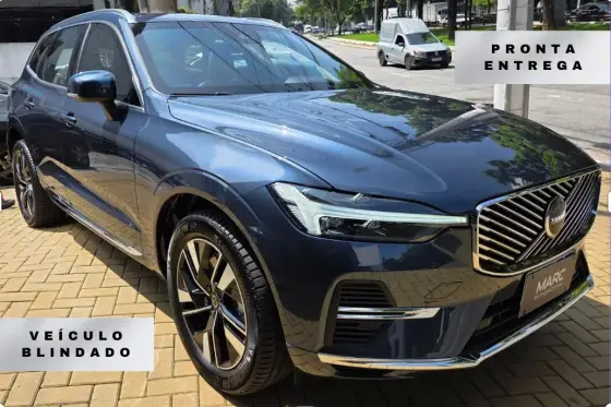 VOLVO XC60 2.0 T8 PHEV PLUS AWD GEARTRONIC