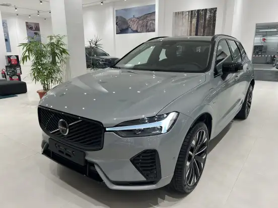 VOLVO-XC60-2.0 T8 PHEV ULTRA DARK AWD GEARTRONIC VOLVO-XC60-2025