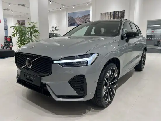 VOLVO-XC60-2.0 T8 PHEV ULTRA DARK AWD GEARTRONIC VOLVO-XC60-2025
