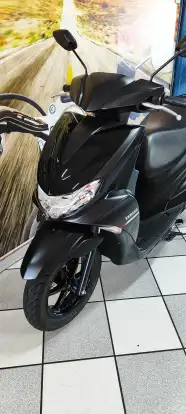 YAMAHA-FLUO 125 ABS-2024