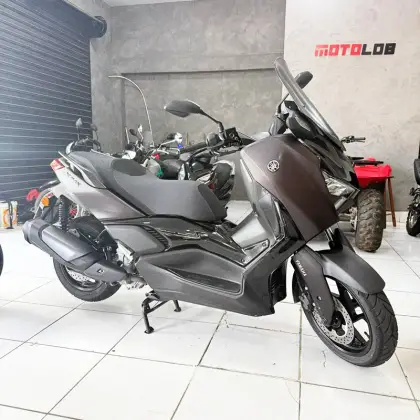YAMAHA XMAX 300 CONNECTED ABS 