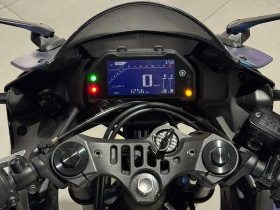 YAMAHA-YZF R3 ABS CONNECTED YAMAHA-YZF R3 ABS CONNECTED-2025