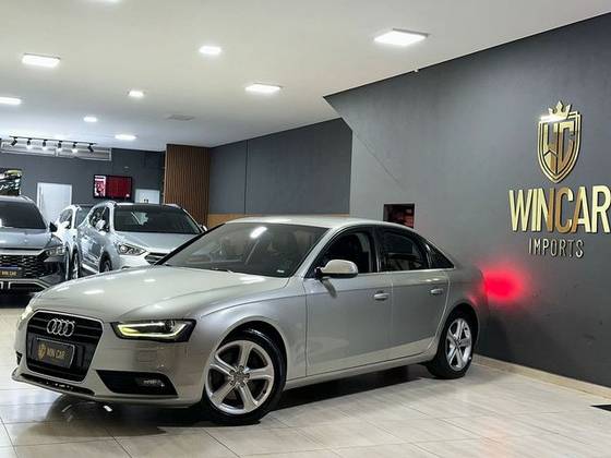 AUDI A4 1.8 TFSI ATTRACTION GASOLINA 4P MULTITRONIC