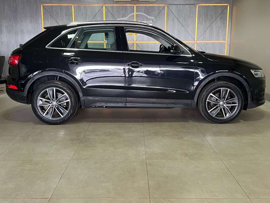 AUDI-Q3-1.4 TFSI AMBIENTE FLEX 4P S TRONIC AUDI-Q3-2018