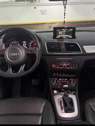 AUDI-Q3-2018