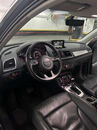 AUDI-Q3-2018