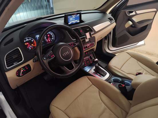 AUDI-Q3-2017