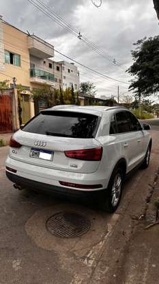 AUDI-Q3-2017