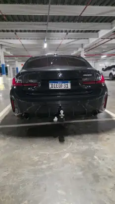 BMW-320i-2023