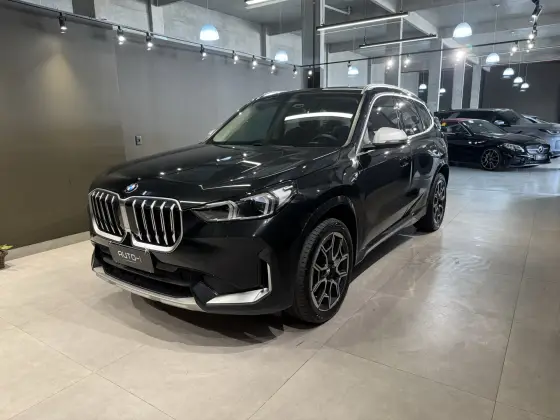 BMW X1 2.0 16V TURBO GASOLINA SDRIVE20I X-LINE STEPTRONIC BMW X1 2.0 16V TURBO GASOLINA SDRIVE20I X-LINE STEPTRONIC