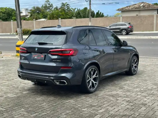 BMW-X5-2020