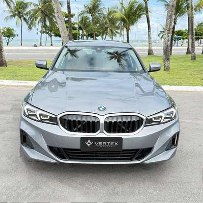 BMW-320i-2023