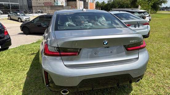 BMW-320i-2026