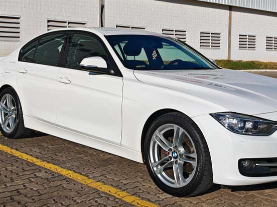 BMW-320i-2.0 SPORT GP 16V TURBO ACTIVE FLEX 4P AUTOMÁTICO BMW-320i-2015