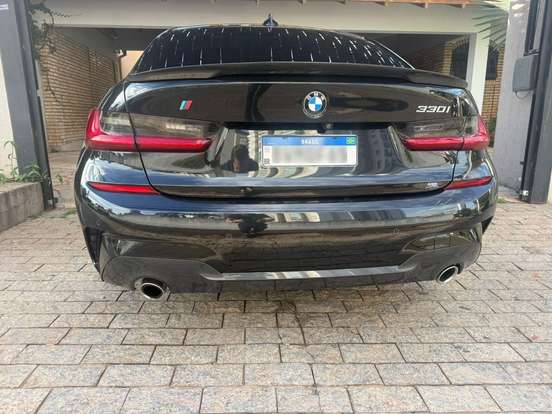 BMW-330i-2019