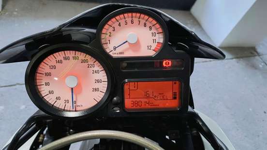 BMW-K 1300 R-2010