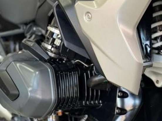 BMW-R 1250 GS PREMIUM TRIPLE BLACK BMW-R 1250 GS PREMIUM TRIPLE BLACK-2021