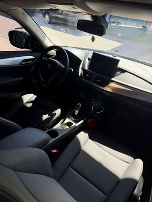 BMW-X1-2012