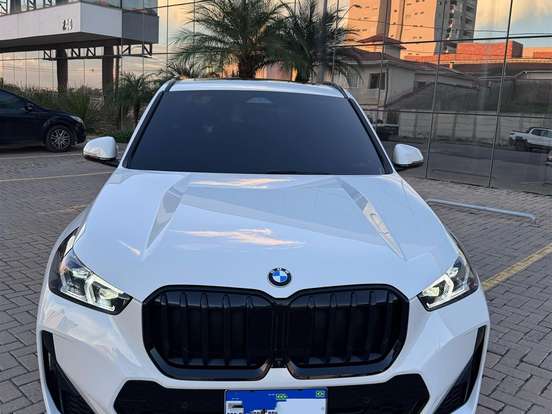 BMW-X1-2.0 16V TURBO GASOLINA SDRIVE20I M SPORT STEPTRONIC BMW-X1-2024