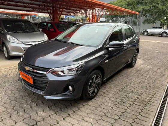 CHEVROLET ONIX 1.0 FLEX LT MANUAL CHEVROLET ONIX 1.0 FLEX LT MANUAL