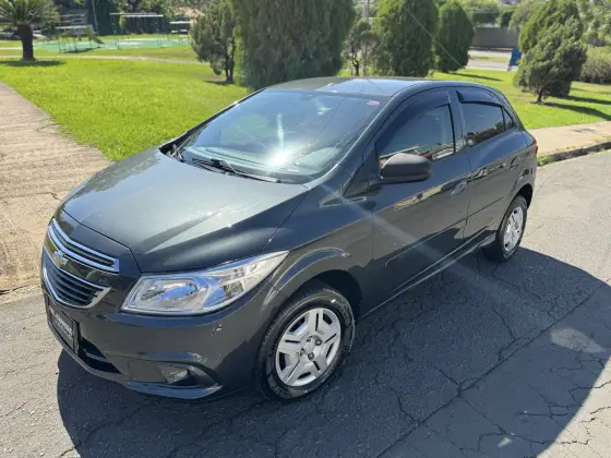 CHEVROLET ONIX 1.0 MPFI LT 8V FLEX 4P MANUAL