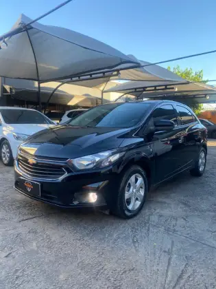 CHEVROLET ONIX 1.4 MPFI LT 8V FLEX 4P AUTOMÁTICO