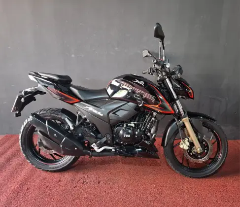 DAFRA APACHE RTR 200 ABS DAFRA APACHE RTR 200 ABS