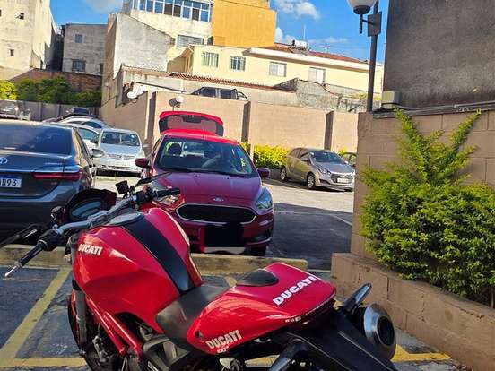 DUCATI-MONSTER 1100 S DUCATI-MONSTER 1100 S-2010