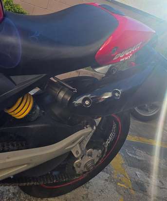 DUCATI-MONSTER 1100 S-2010