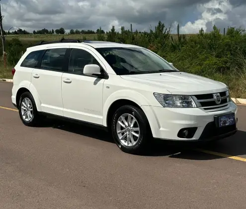 FIAT FREEMONT 2.4 PRECISION 16V GASOLINA 4P AUTOMÁTICO