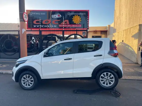 FIAT MOBI 1.0 EVO FLEX LIKE. MANUAL FIAT MOBI 1.0 EVO FLEX LIKE. MANUAL