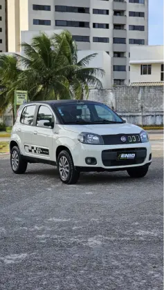 FIAT UNO 1.0 EVO VIVACE 8V FLEX 4P MANUAL