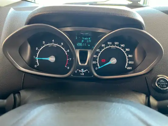 FORD-ECOSPORT-2016