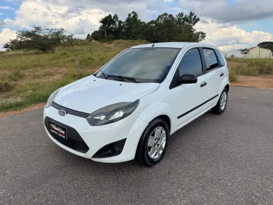 FORD FIESTA 1.6 SE HATCH 16V FLEX 4P MANUAL FORD FIESTA 1.6 SE HATCH 16V FLEX 4P MANUAL