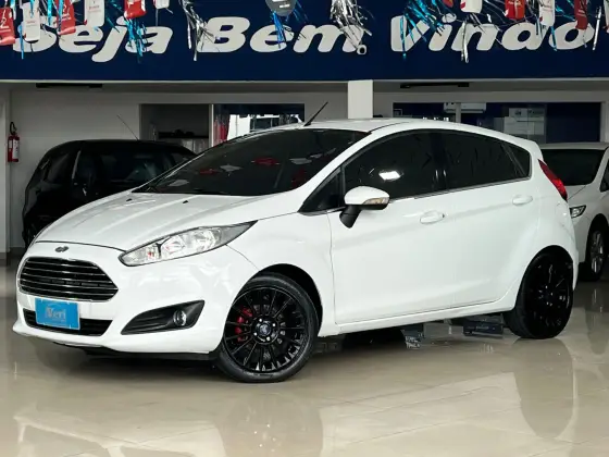 FORD FIESTA 1.6 TITANIUM HATCH 16V FLEX 4P MANUAL