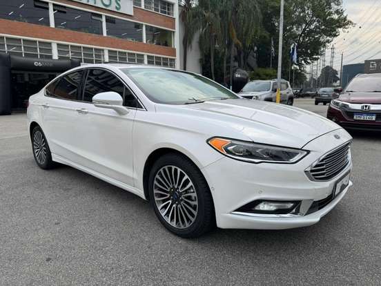 FORD-FUSION-2017