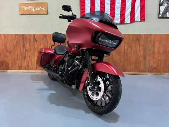 HARLEY-DAVIDSON ROAD GLIDE SPECIAL 