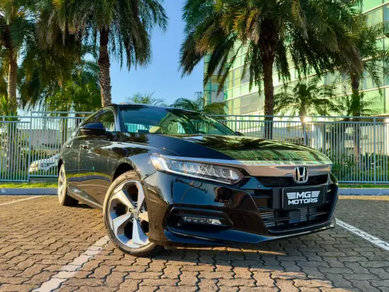 HONDA ACCORD 2.0 VTEC TURBO GASOLINA TOURING 10AT