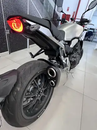 HONDA-CB 1000R ABS-2023